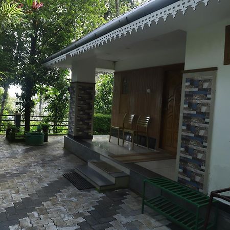 Nature Villa Anachal Esterno foto